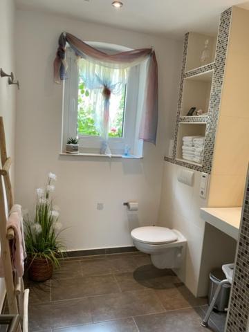 Holidayhaus-Luetsche / Wohnung Schmuecke Frankenhain Bagian luar foto